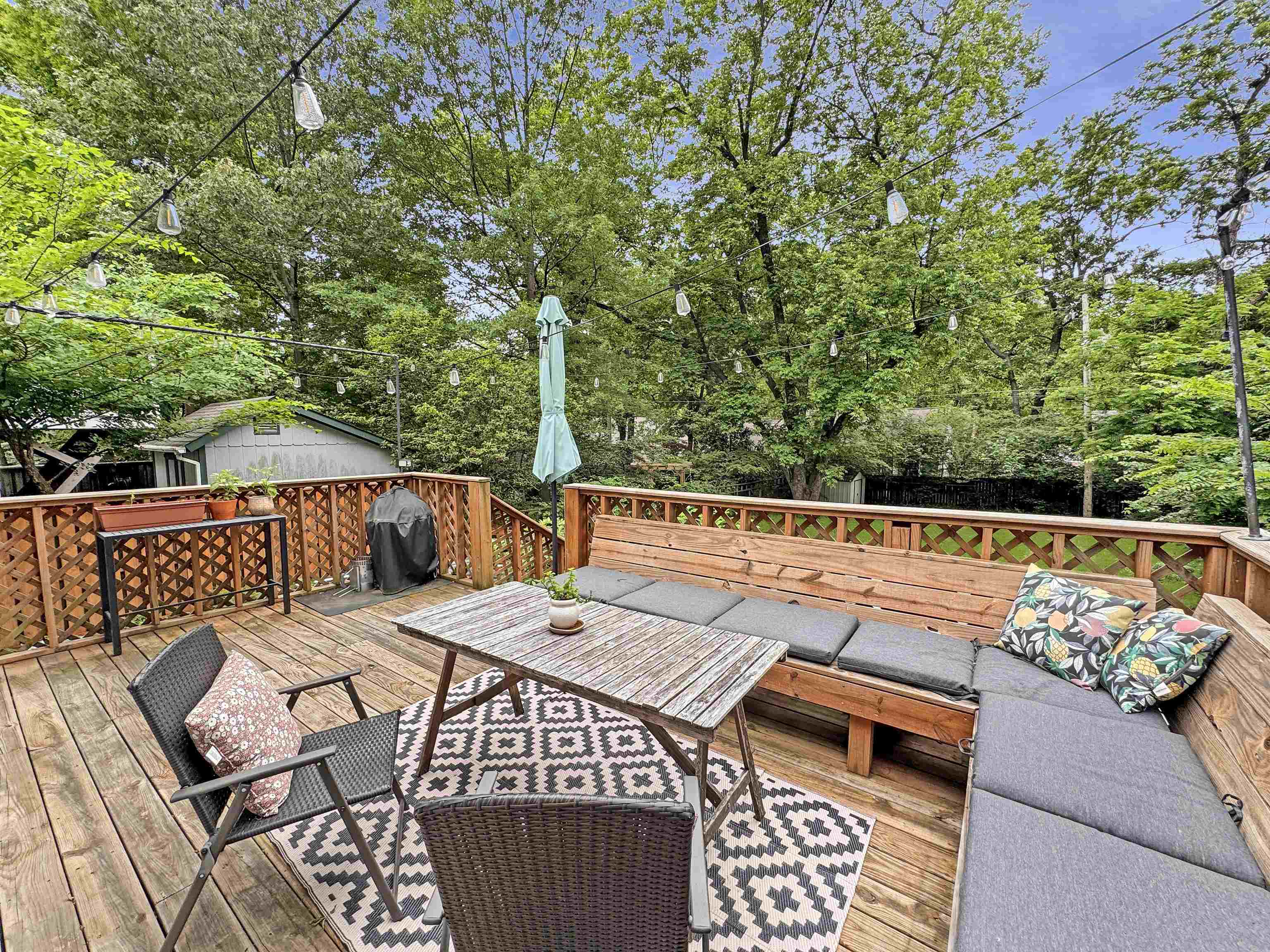 Memphis, Tennessee 38111, United States, 3 Bedrooms Bedrooms, ,3 BathroomsBathrooms,Residential,Active,220603