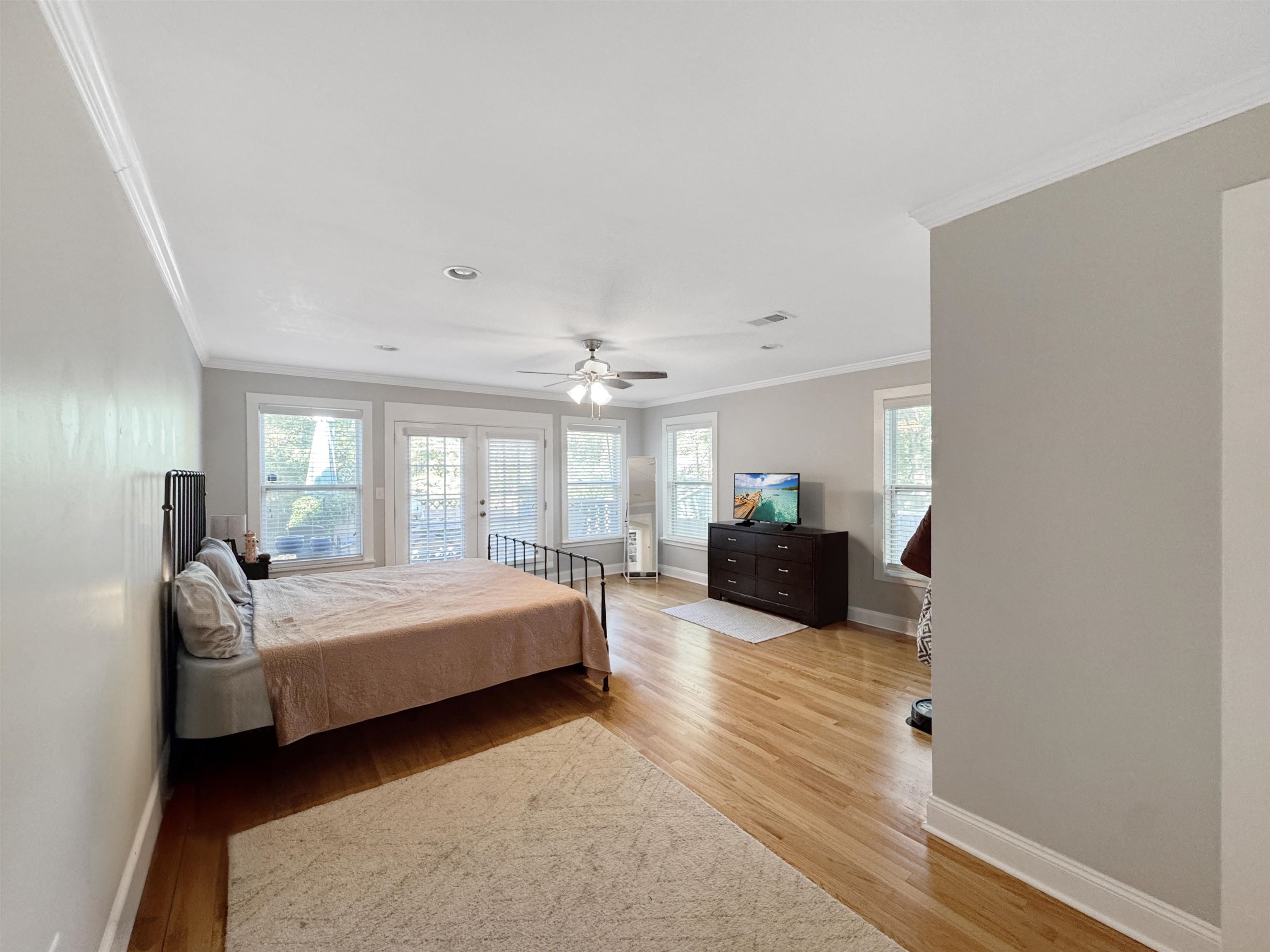 Memphis, Tennessee 38111, United States, 3 Bedrooms Bedrooms, ,3 BathroomsBathrooms,Residential,Active,220603