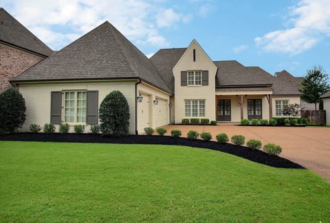 Photo of 12387 CASCABEL LN, Collierville, TN 38017 (MLS # 10226888)