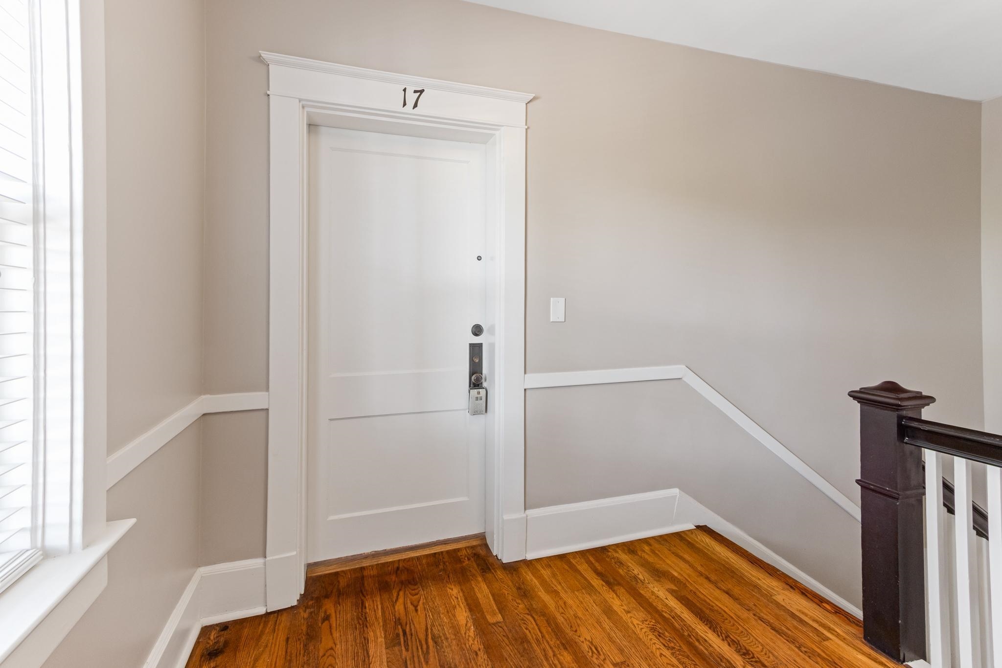 Memphis, Tennessee 38105, United States, 3 Bedrooms Bedrooms, ,2 BathroomsBathrooms,Residential,Active,84380