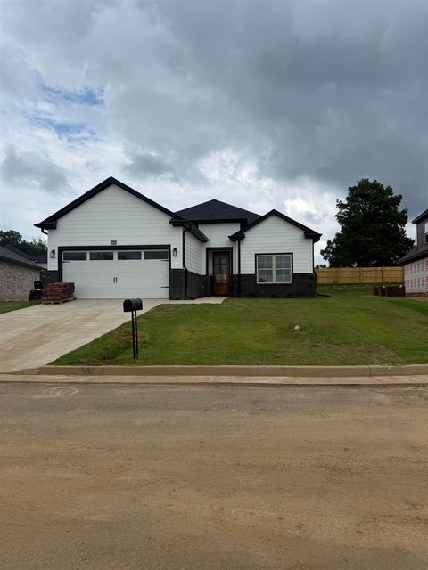 Photo of 3606 EPPING HILLS CV, Memphis, TN 38128 (MLS # 10227034)