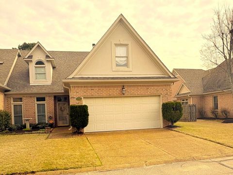 Photo of 1730 GOSNOLD BLUFF RD, Collierville, TN 38017 (MLS # 10217268)