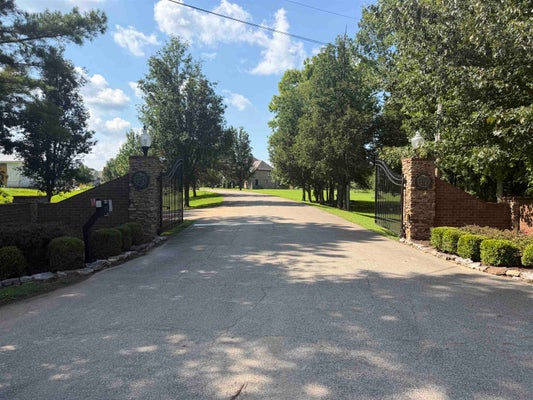 55 LAKE POINT CV, ROSSVILLE, TN 38066 - Image 5d9ffeb3f38dfe247b23dc4a0a1d7e35/1698042435
