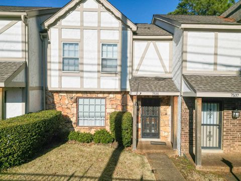 Photo of 7535 BAVARIAN DR 4 #4, Germantown, TN 38138 (MLS # 10212590)