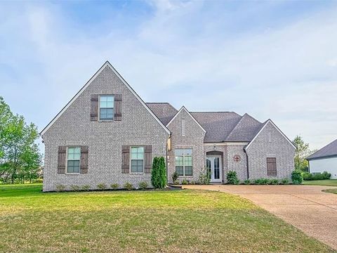 Photo of 230 LINKS VIEW DR, Oakland, TN 38060 (MLS # 10219530)