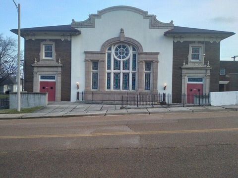 1110 FAXON AVE Memphis TN 38105