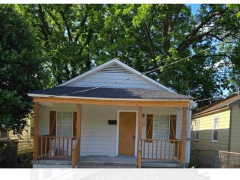 Photo of 2506 WINNONA AVE, Memphis, TN 38108 (MLS # 10216459)