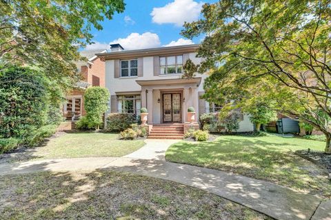Photo of 1810 AUTUMN AVE, Memphis, TN 38112 (MLS # 10200342)