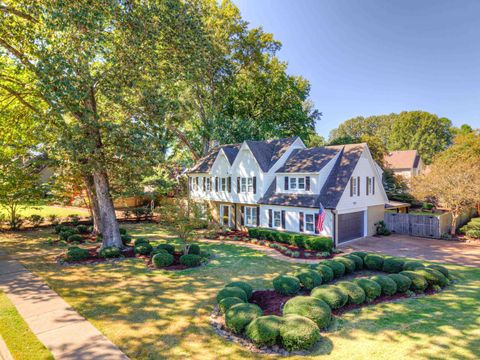 Photo of 3385 BEAVER RUN DR, Collierville, TN 38017 (MLS # 10216344)