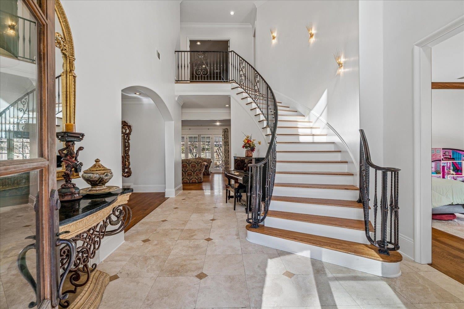 315 MOUNTAIN BROOK CV