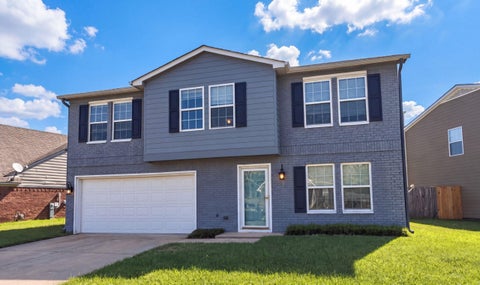 Photo of 2516 BOXFORD LN, Memphis, TN 38016 (MLS # 10232034)