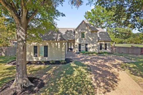 Photo of 10296 PEYTON PATH CV, Collierville, TN 38017 (MLS # 10232266)