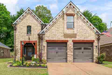Photo of 385 GARDEN SPRINGS DR, Oakland, TN 38060 (MLS # 10220210)