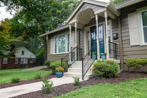 Photo of 627 WATSON ST, Memphis, TN 38111 (MLS # 10227016)