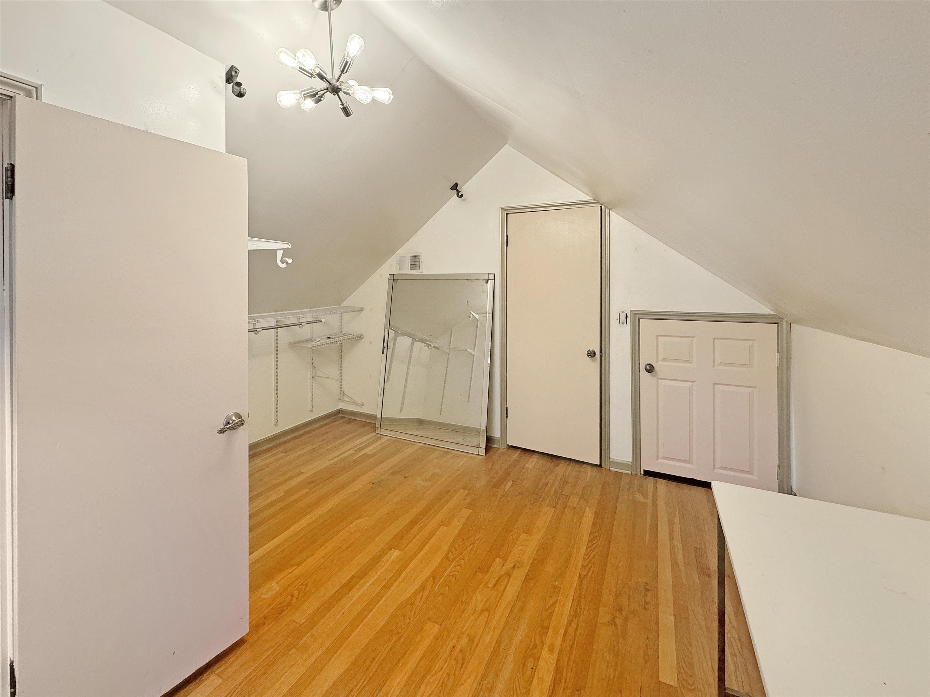 Memphis, Tennessee 38120, United States, 3 Bedrooms Bedrooms, ,2 BathroomsBathrooms,Residential,Active,184094