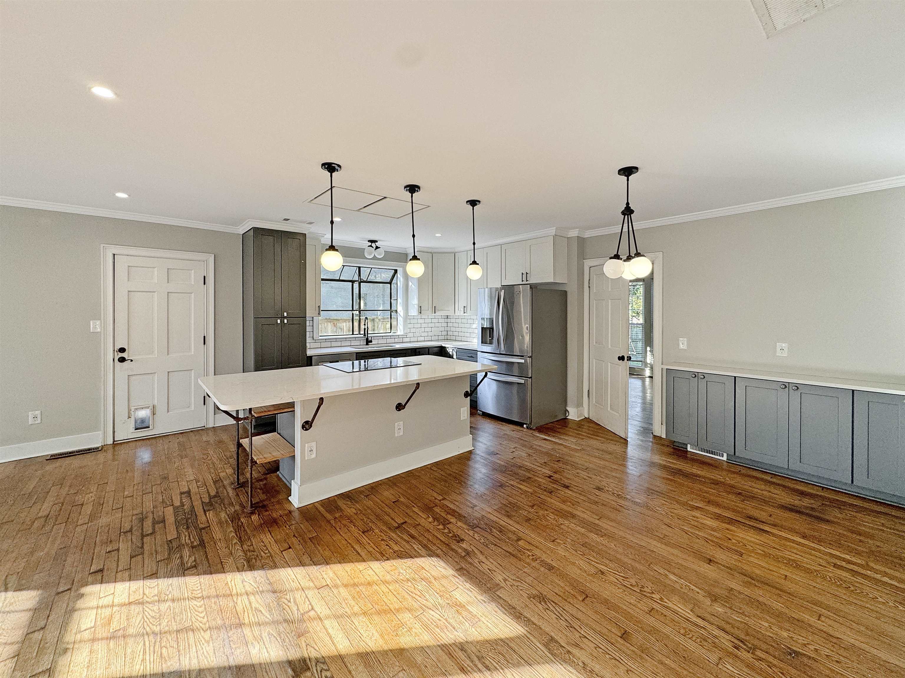 Memphis, Tennessee 38120, United States, 3 Bedrooms Bedrooms, ,2 BathroomsBathrooms,Residential,Active,184094