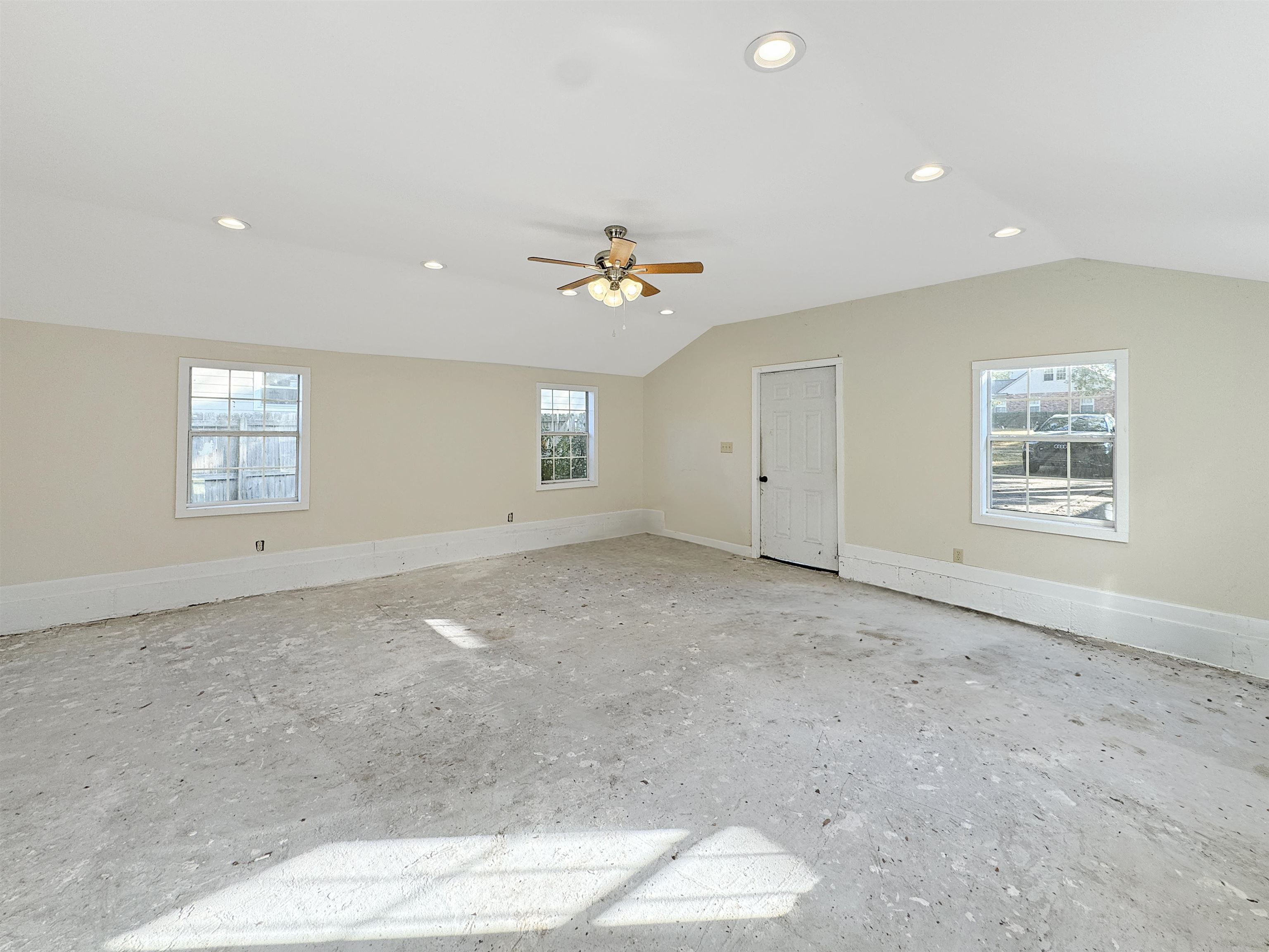 Memphis, Tennessee 38120, United States, 3 Bedrooms Bedrooms, ,2 BathroomsBathrooms,Residential,Active,184094