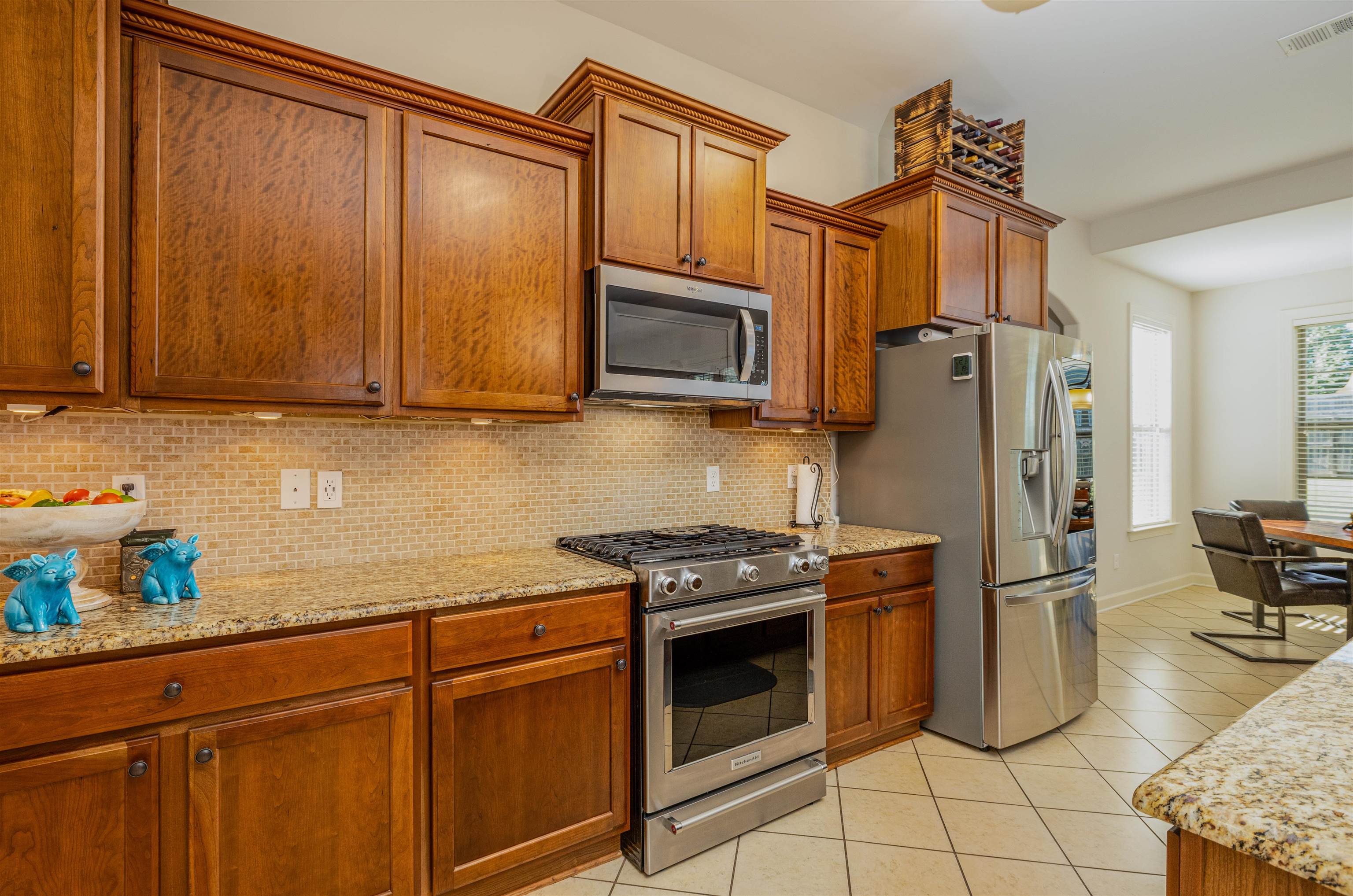 Collierville, Tennessee 38017, United States, 4 Bedrooms Bedrooms, ,3 BathroomsBathrooms,Residential,Pending,38207