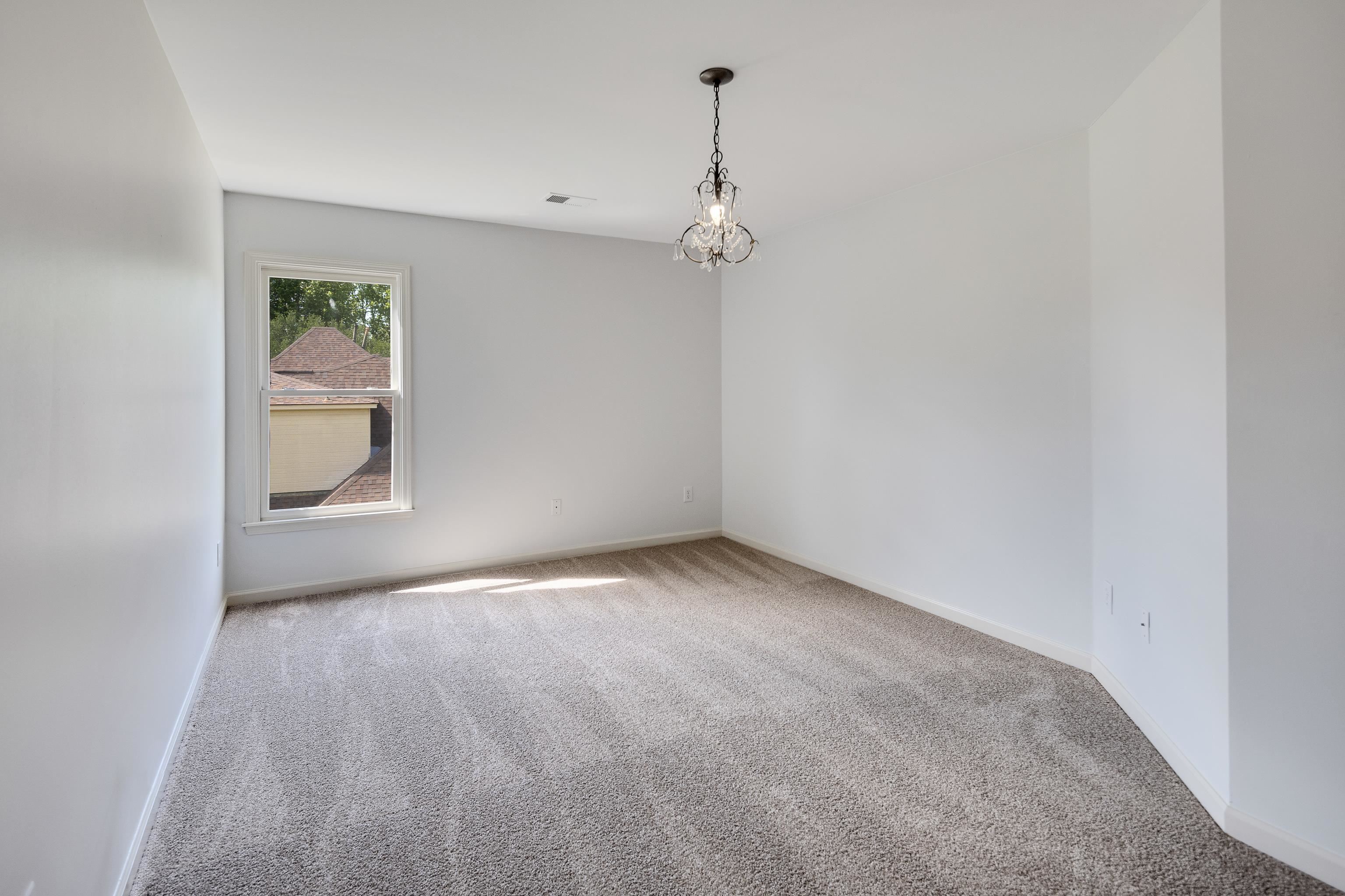 Lakeland, Tennessee 38002, United States, 5 Bedrooms Bedrooms, ,3 BathroomsBathrooms,Residential,Active,125177