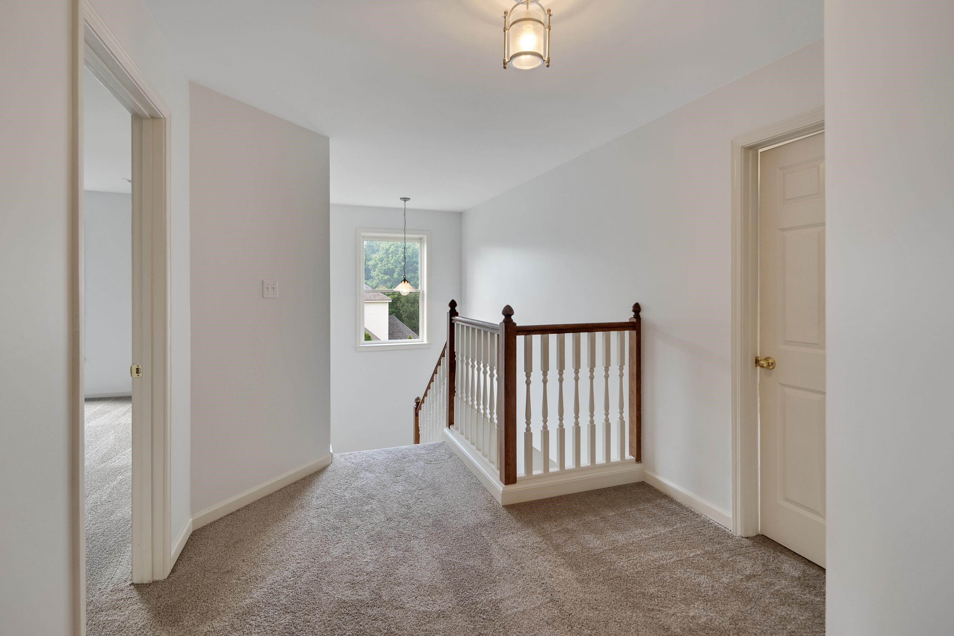 Lakeland, Tennessee 38002, United States, 5 Bedrooms Bedrooms, ,3 BathroomsBathrooms,Residential,Active,125177