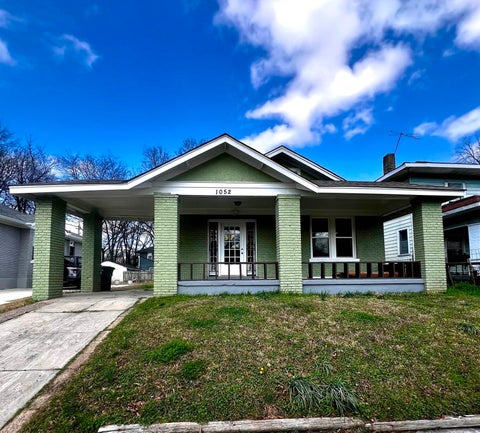 Photo of 1052 FAXON AVE, Memphis, TN 38105 (MLS # 10233146)