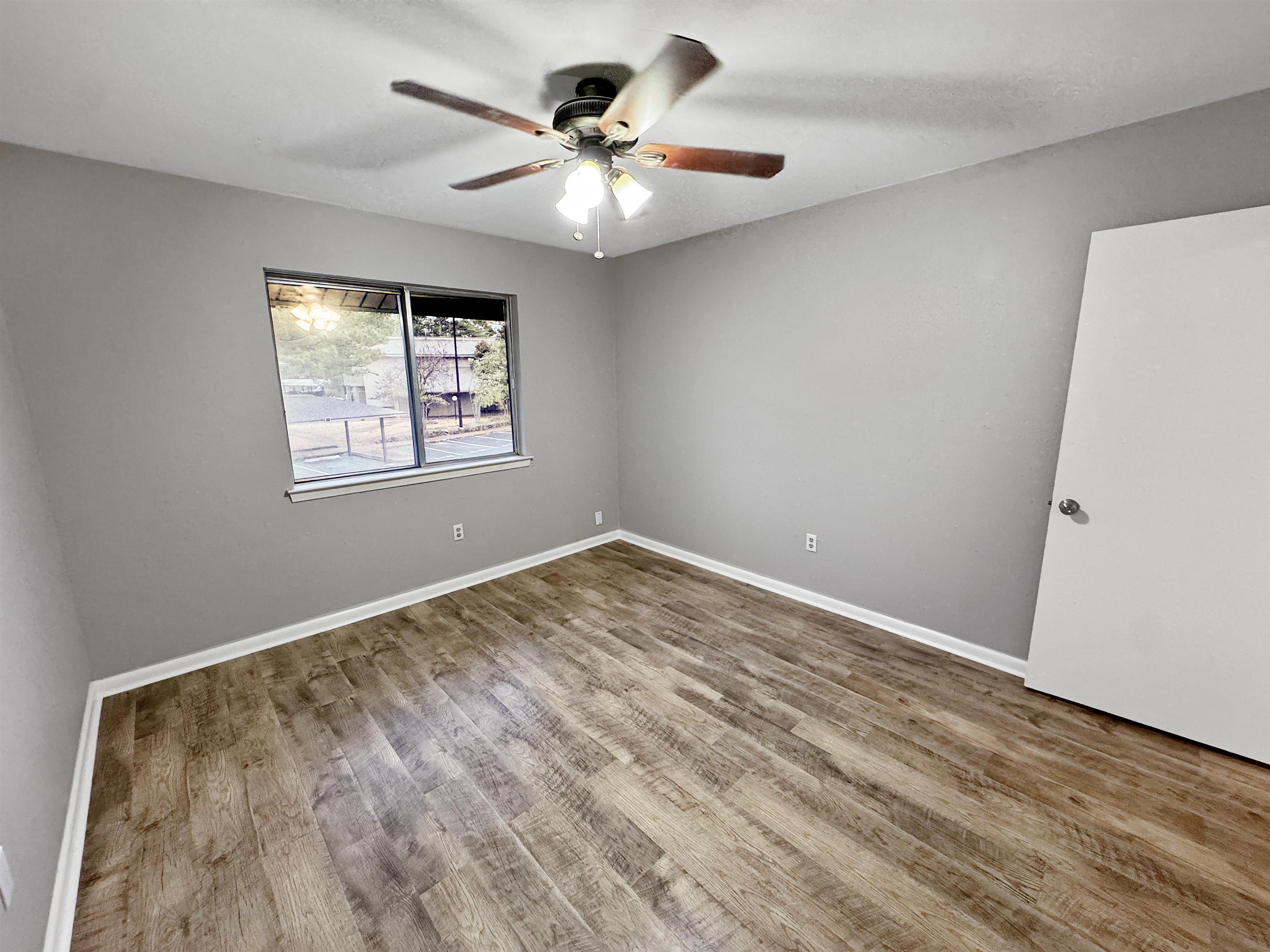 Memphis, Tennessee 38117, United States, 2 Bedrooms Bedrooms, ,2 BathroomsBathrooms,Residential,Active,35552