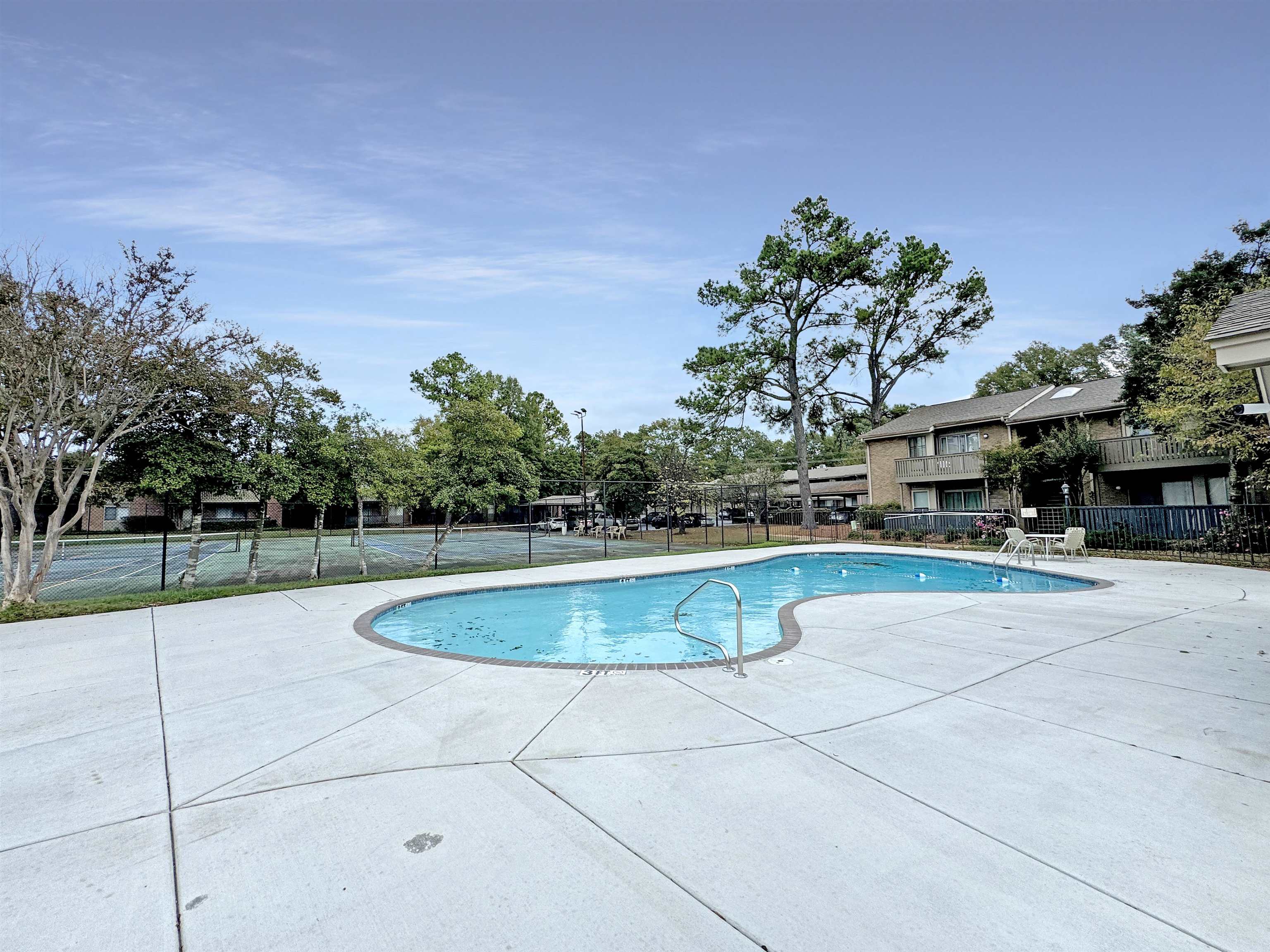 Memphis, Tennessee 38117, United States, 2 Bedrooms Bedrooms, ,2 BathroomsBathrooms,Residential,Active,35552