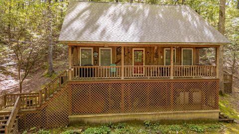 Photo of 140 HUCKELBERRY LN, Savannah, TN 38372 (MLS # 10206941)