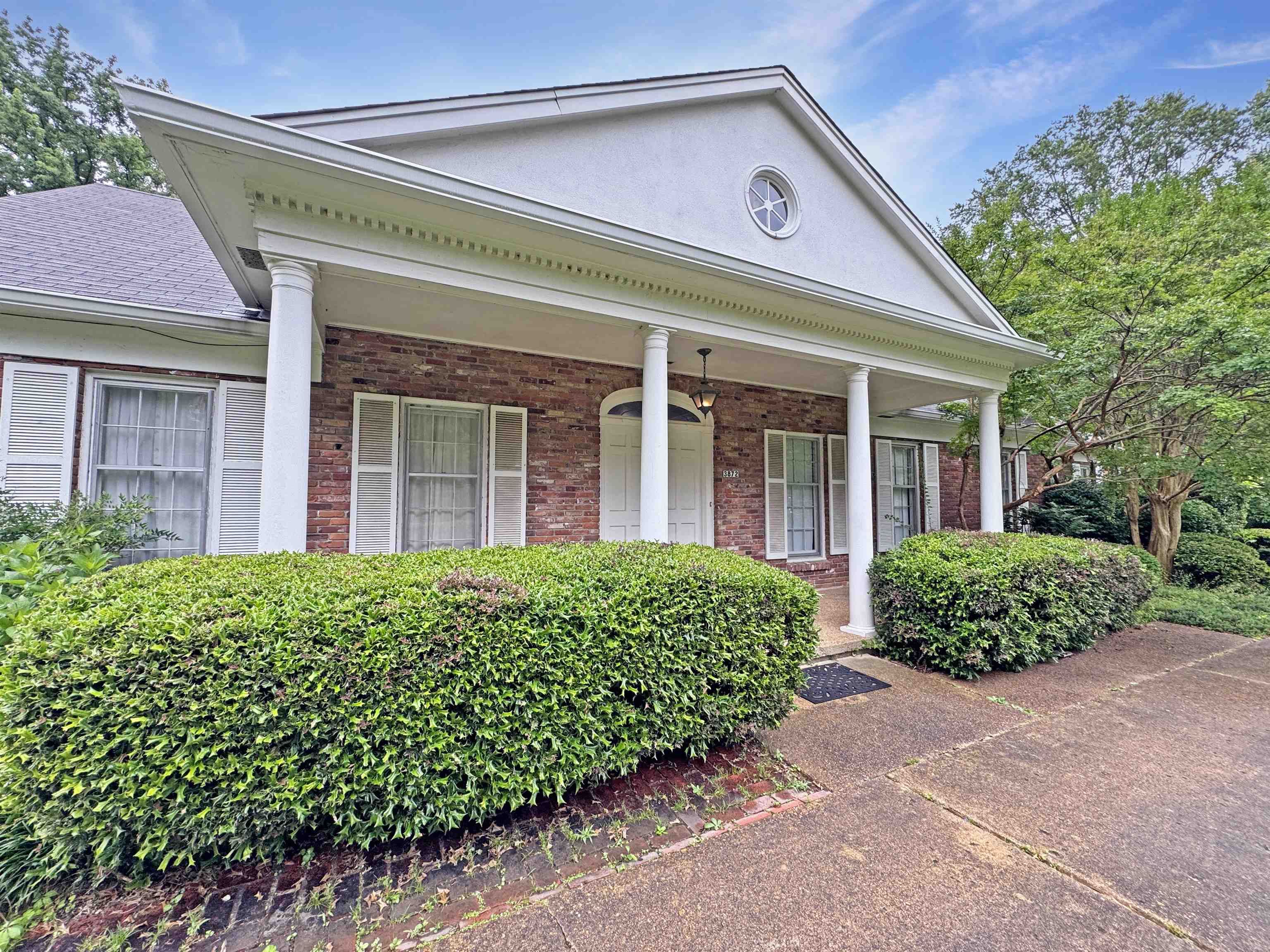 Memphis, Tennessee 38128, United States, 5 Bedrooms Bedrooms, ,3 BathroomsBathrooms,Residential,Pending,152803