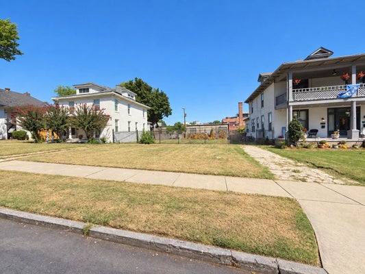 1542 MONROE AVE, MEMPHIS, TN 38104 - Image 6807302eeb744cd16cdfe945276dc1c3/1236592611