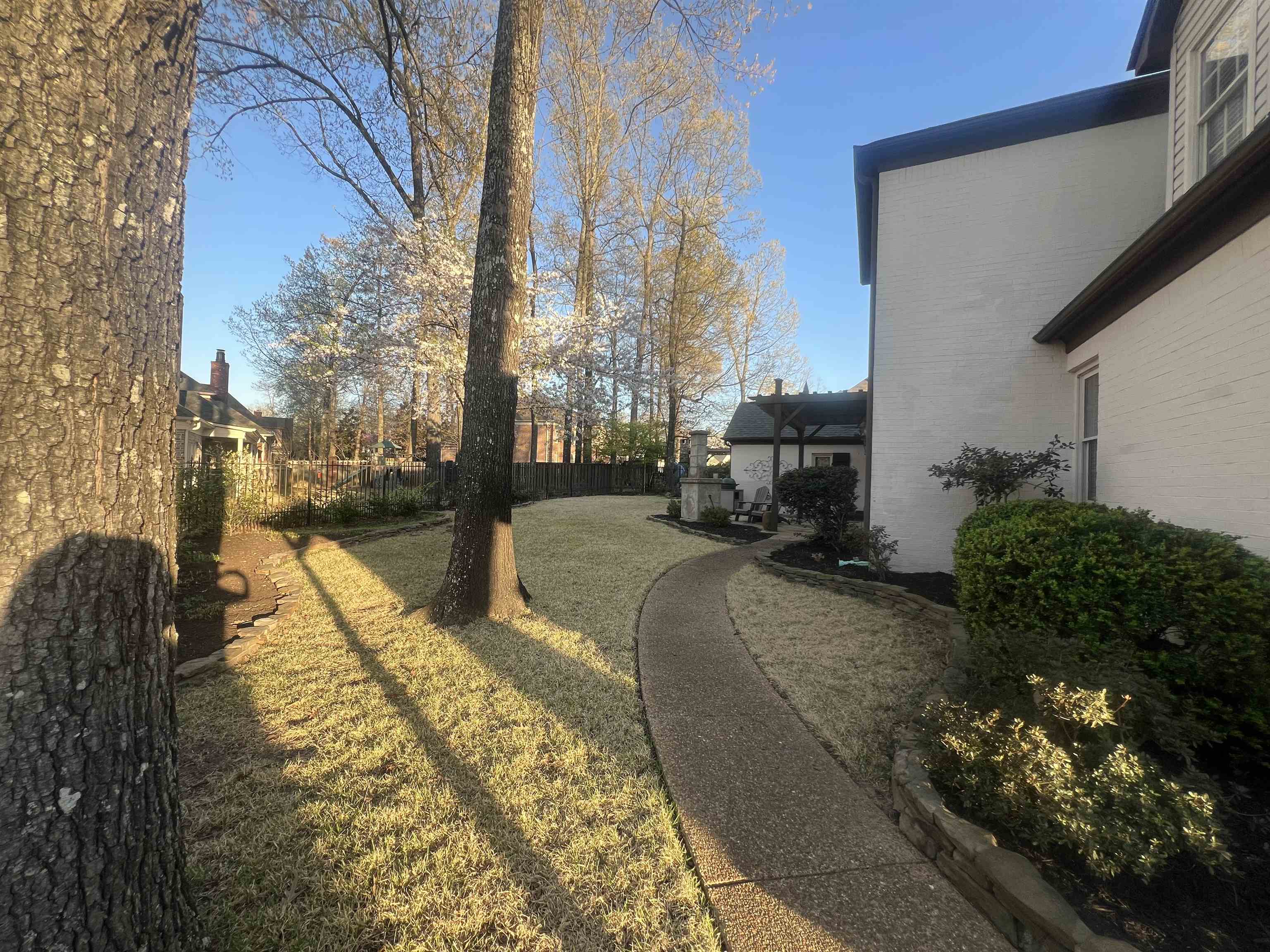 Collierville, Tennessee 38017, United States, 5 Bedrooms Bedrooms, ,4 BathroomsBathrooms,Residential,Active,97072