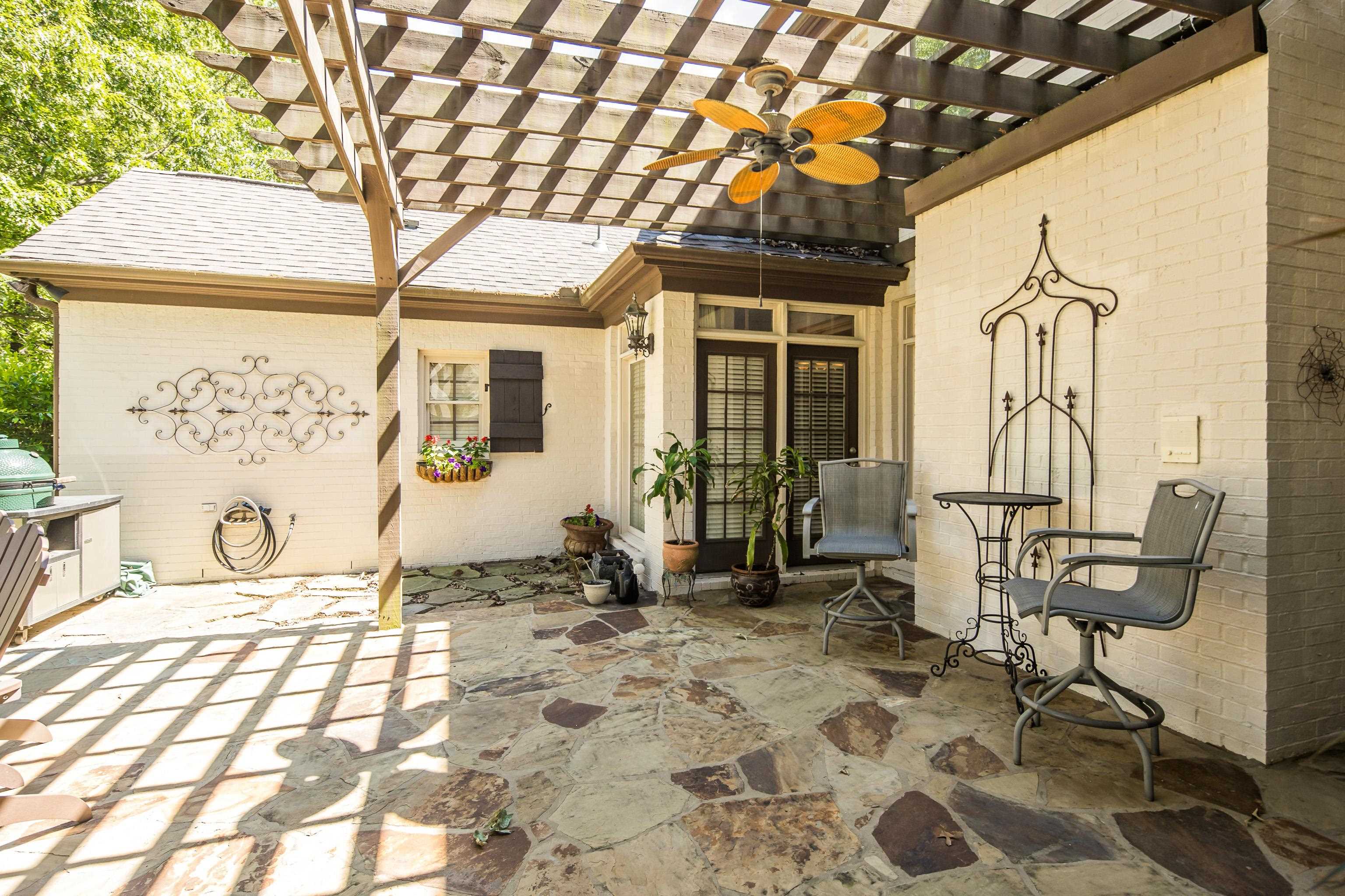 Collierville, Tennessee 38017, United States, 5 Bedrooms Bedrooms, ,4 BathroomsBathrooms,Residential,Active,97072