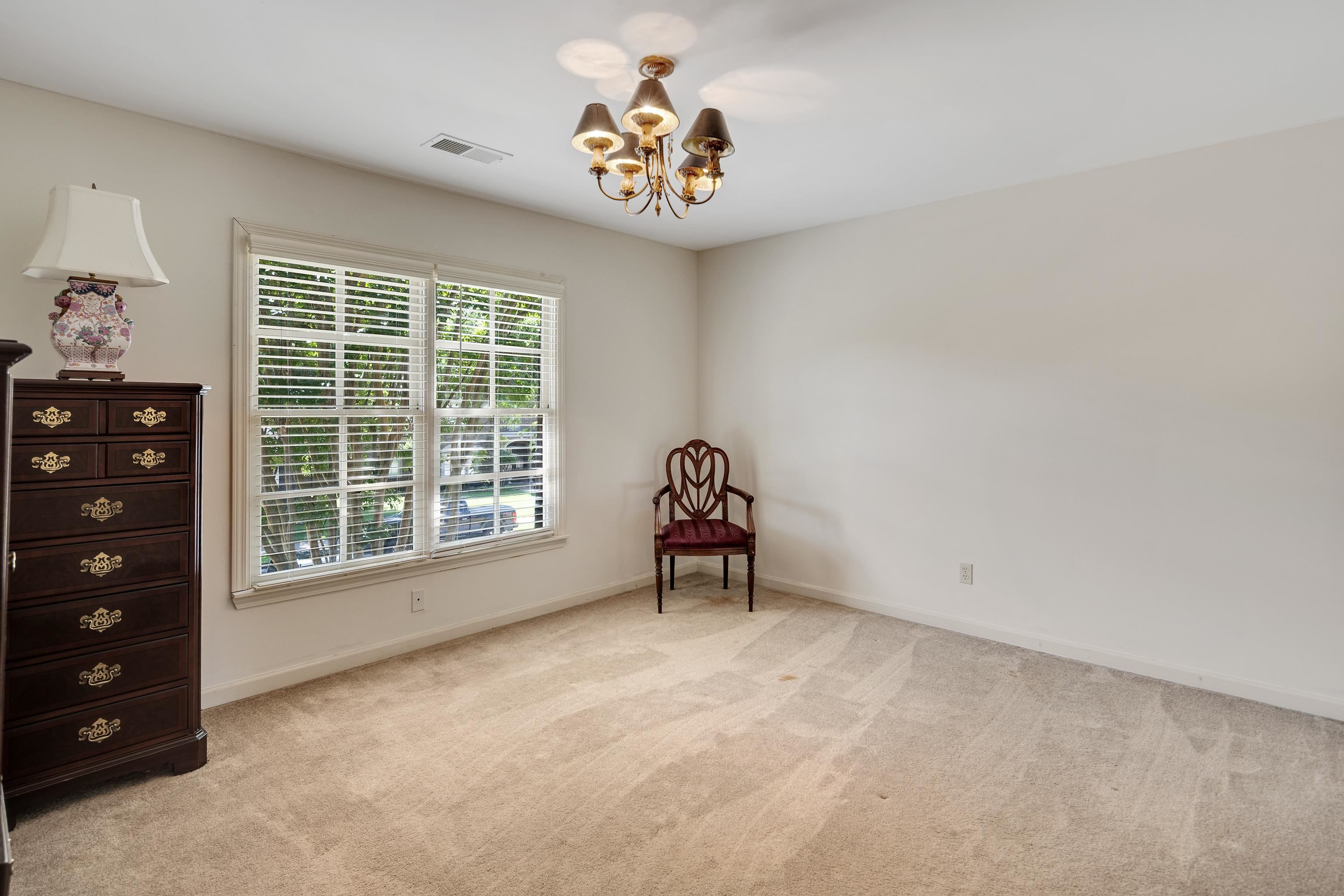 Collierville, Tennessee 38017, United States, 5 Bedrooms Bedrooms, ,4 BathroomsBathrooms,Residential,Active,97072