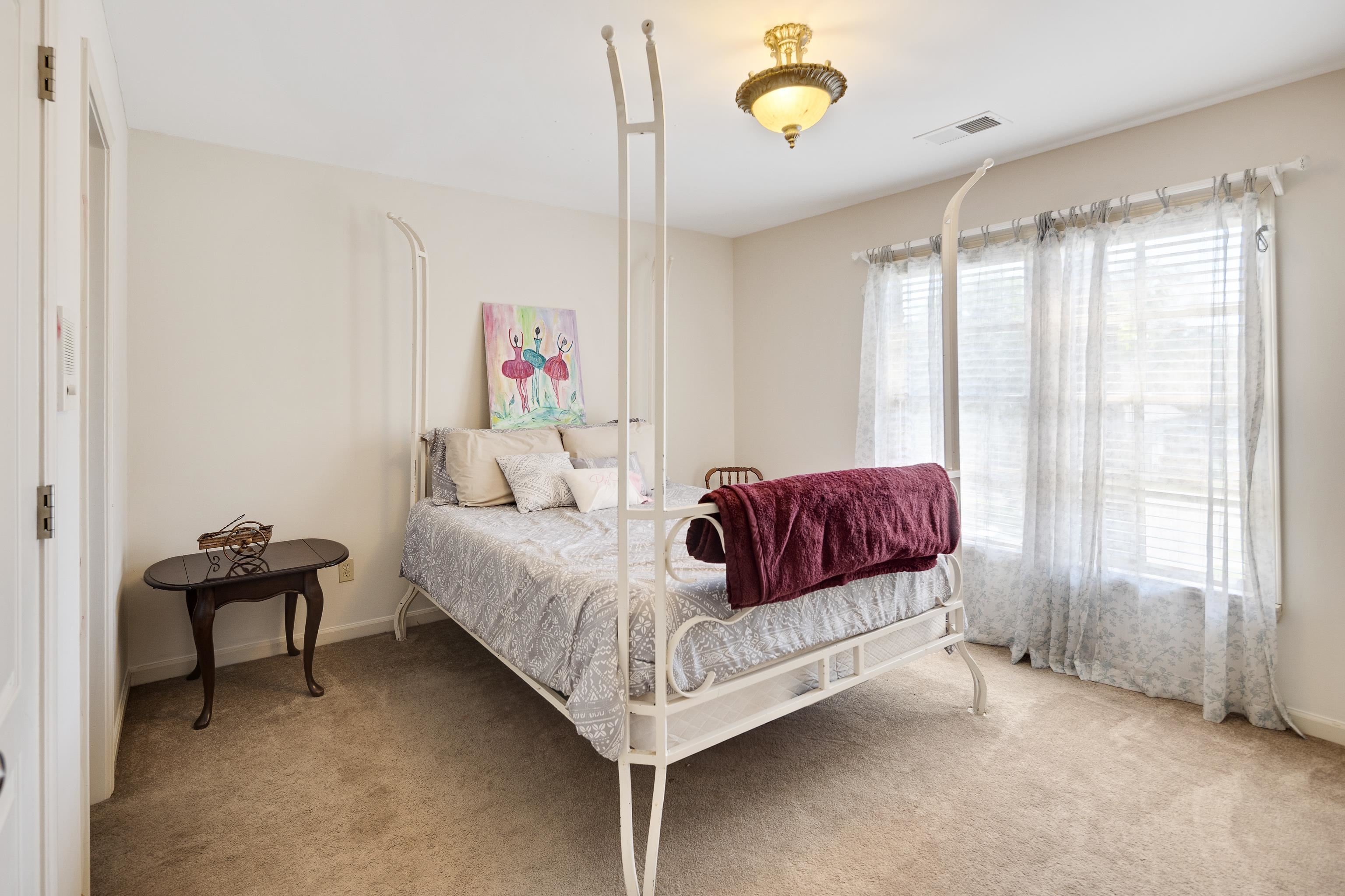 Collierville, Tennessee 38017, United States, 5 Bedrooms Bedrooms, ,4 BathroomsBathrooms,Residential,Active,97072