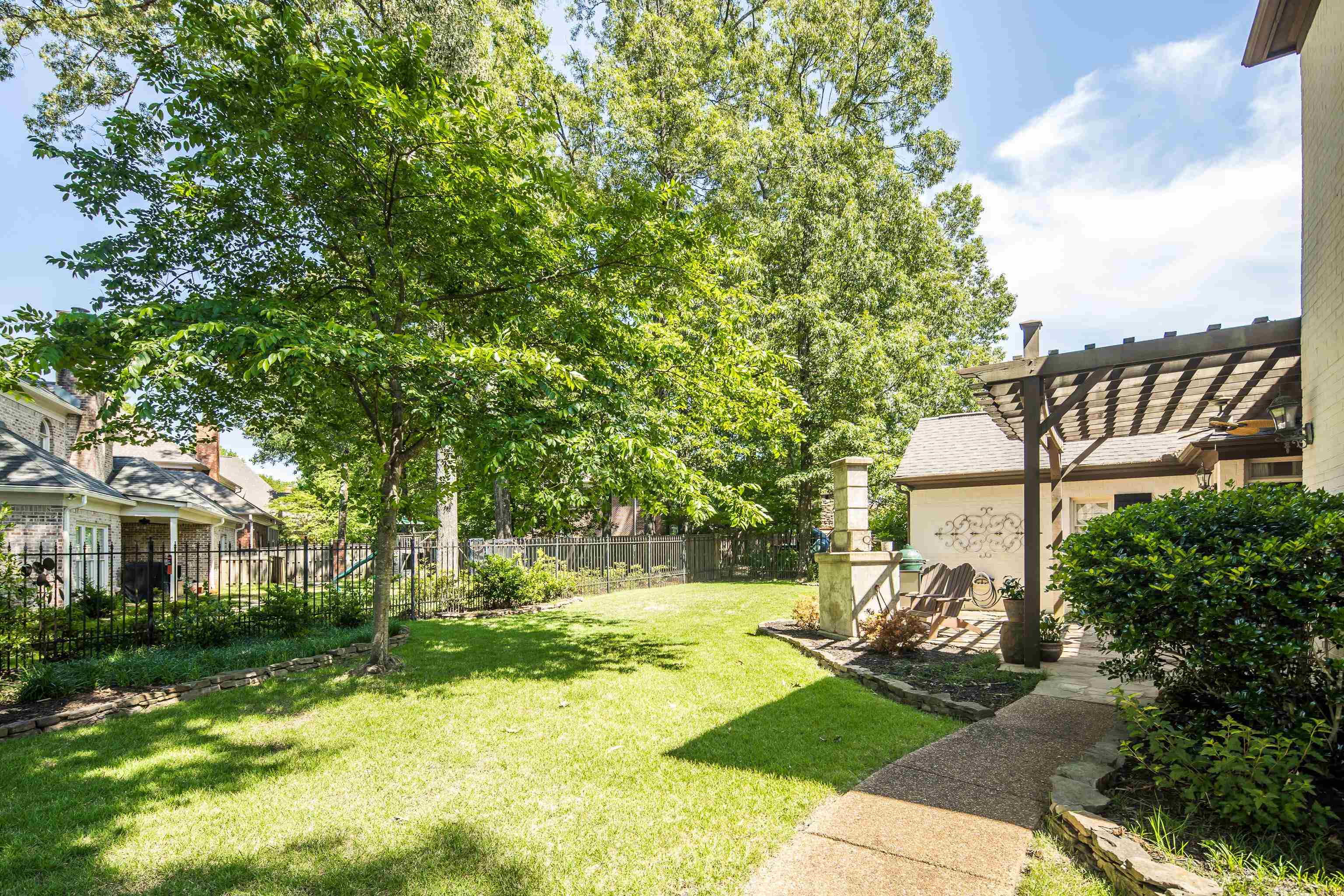 Collierville, Tennessee 38017, United States, 5 Bedrooms Bedrooms, ,4 BathroomsBathrooms,Residential,Active,97072