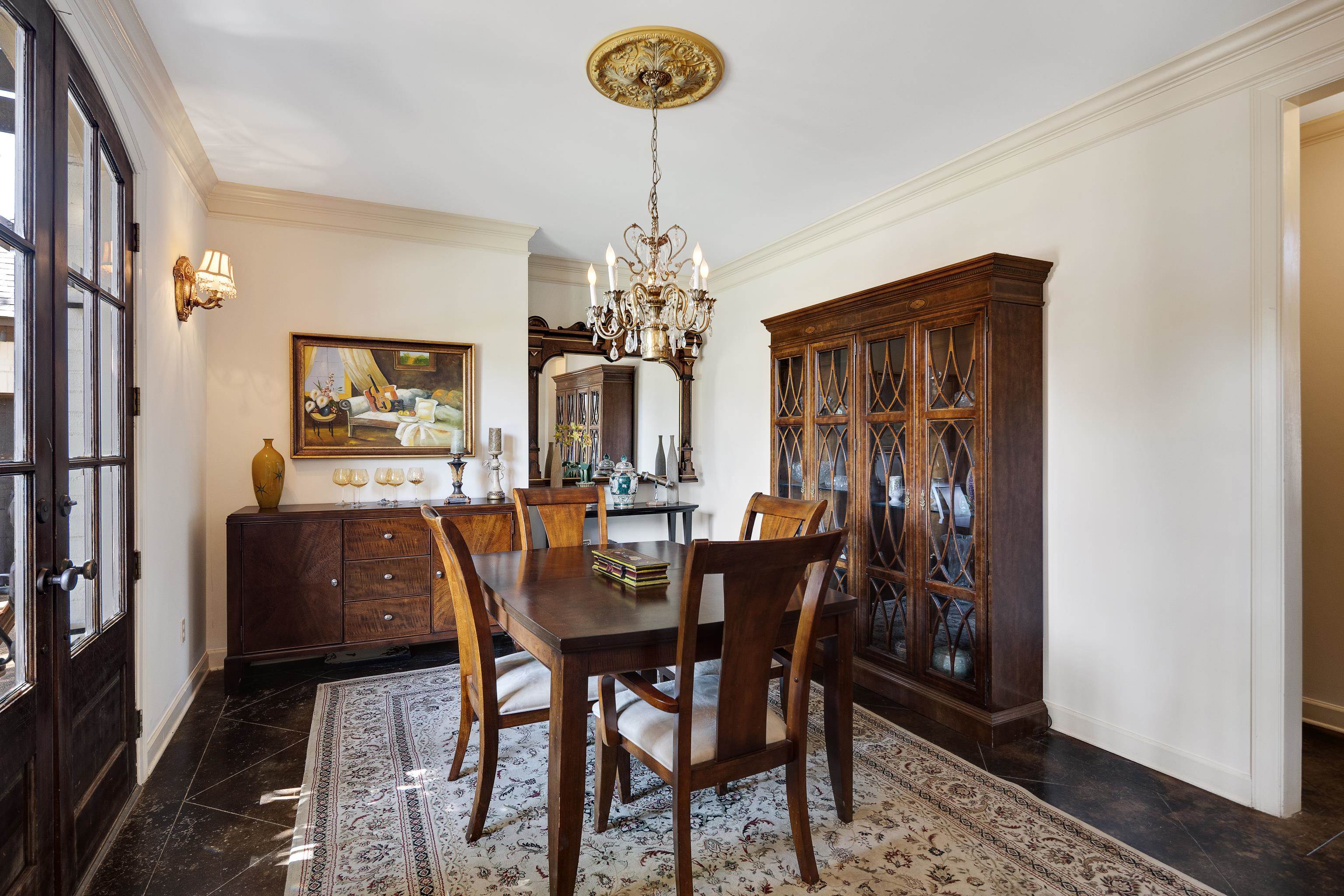 Collierville, Tennessee 38017, United States, 5 Bedrooms Bedrooms, ,4 BathroomsBathrooms,Residential,Active,97072