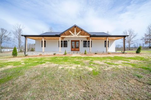 Photo of 1030 ROBBINS RD, Collinwood, TN 38450 (MLS # 10217109)