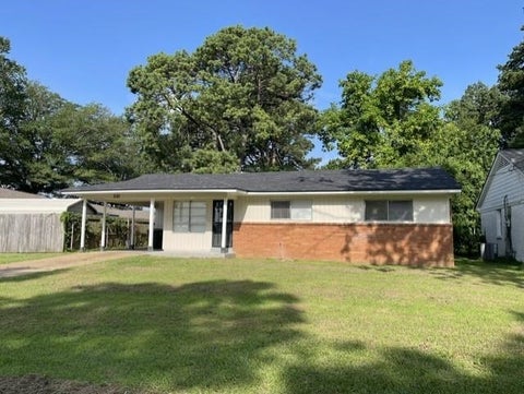 Photo of 5181 CANA RD, Memphis, TN 38109 (MLS # 10224929)
