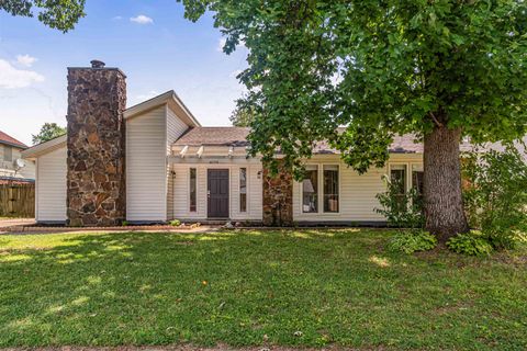 Photo of 4098 MIMOSA HILL LN, Bartlett, TN 38135 (MLS # 10226210)