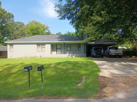 Photo of 4025 WOODBURN DR, Memphis, TN 38127 (MLS # 10226502)