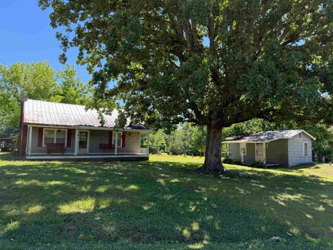 Photo of 920 SALEM RD, Milledgeville, TN 38359 (MLS # 10221579)