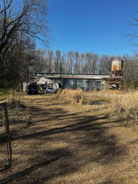 Photo of 5250 HUNGERFORD RD, Memphis, TN 38118 (MLS # 10225673)