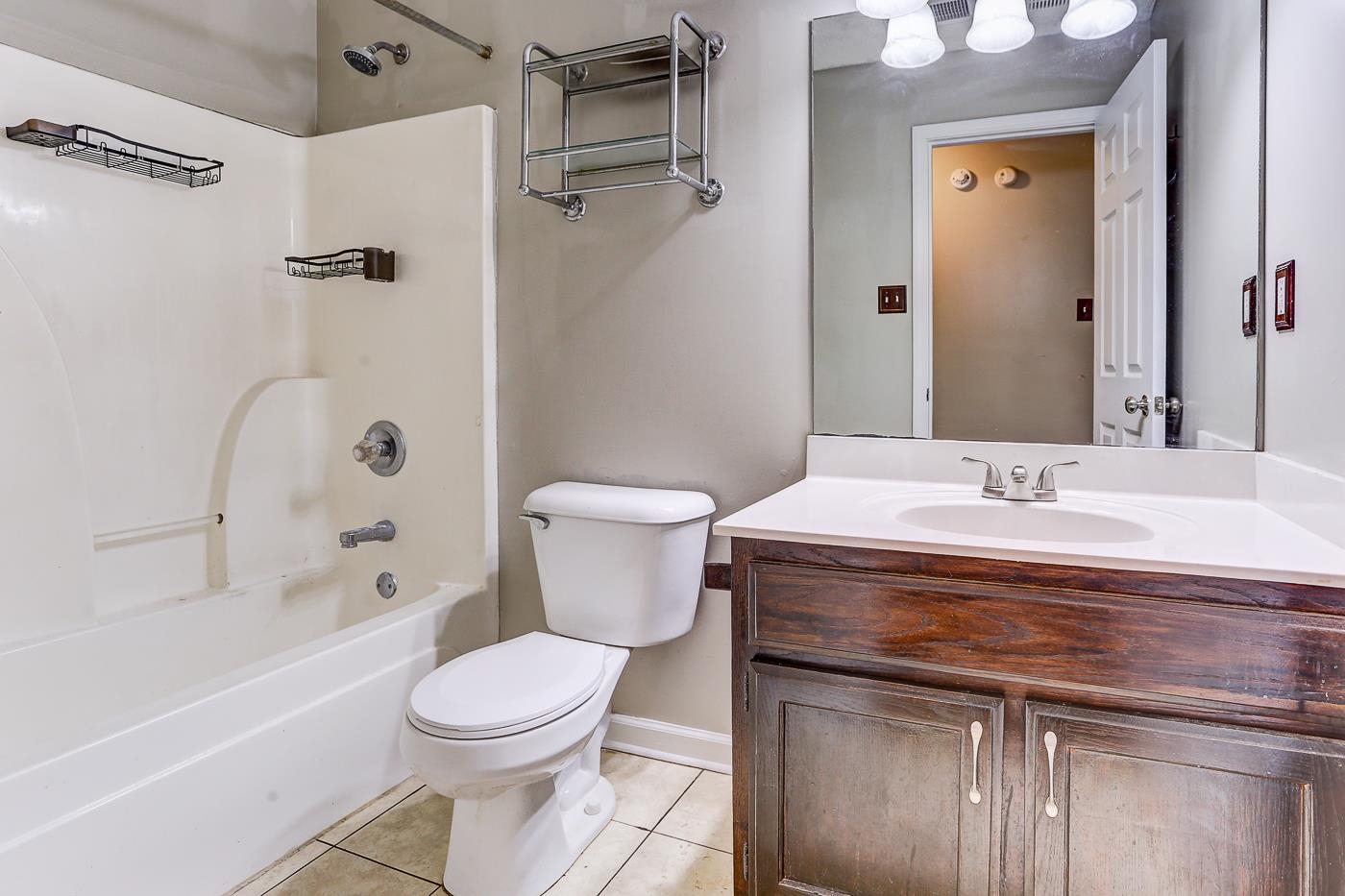 Munford, Tennessee 38058, United States, 4 Bedrooms Bedrooms, ,3 BathroomsBathrooms,Residential,Active,225411