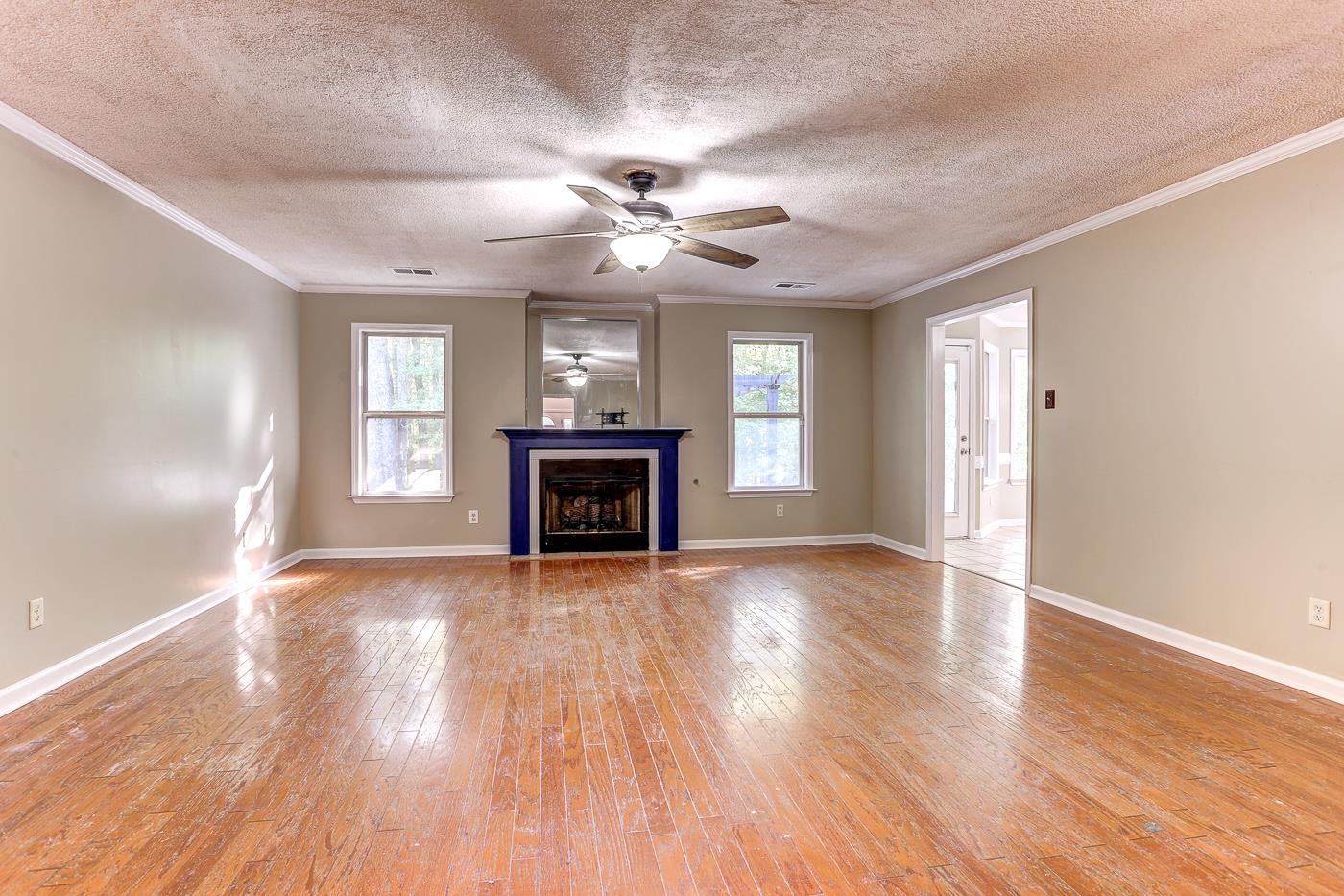 Munford, Tennessee 38058, United States, 4 Bedrooms Bedrooms, ,3 BathroomsBathrooms,Residential,Active,225411