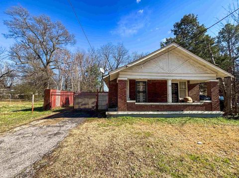 Photo of 778 ATLANTIC ST, Memphis, TN 38112 (MLS # 10213827)