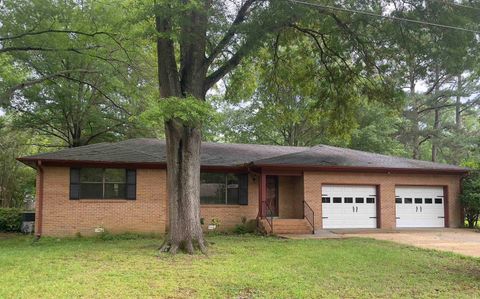 Single Family Residence in Somerville TN 806 LYNN ST.jpg