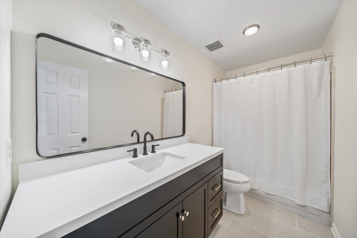 Collierville, Tennessee 38017, United States, 4 Bedrooms Bedrooms, ,3 BathroomsBathrooms,Residential,Active,176022