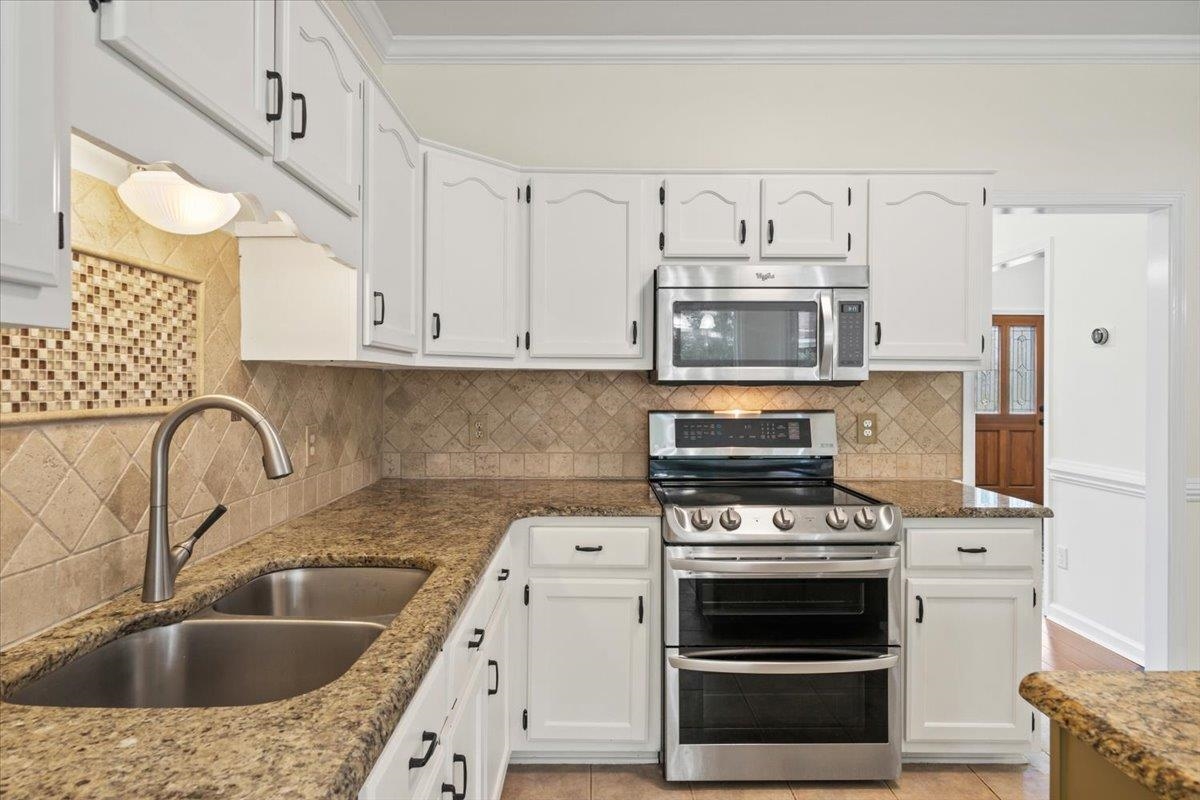 Collierville, Tennessee 38017, United States, 4 Bedrooms Bedrooms, ,3 BathroomsBathrooms,Residential,Active,176022