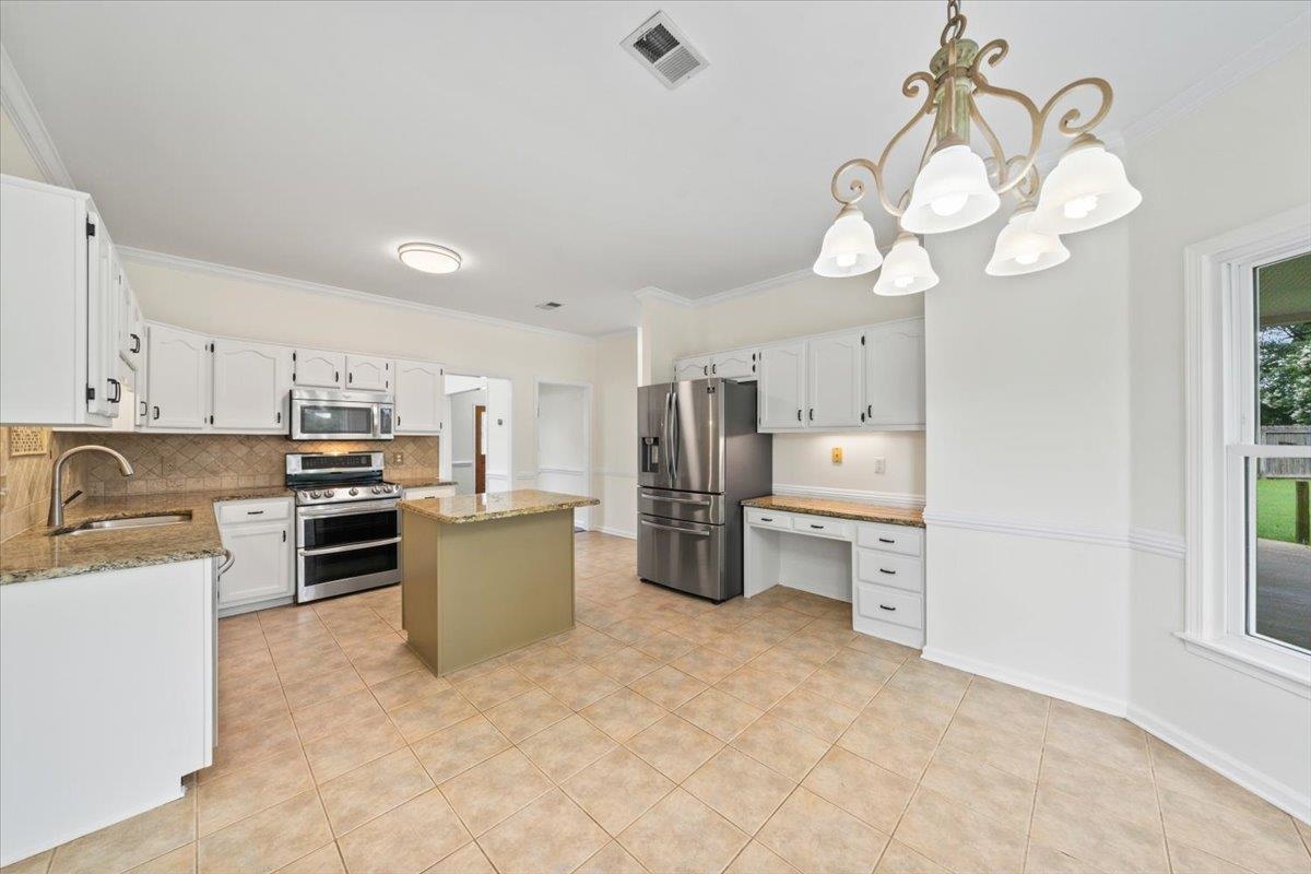 Collierville, Tennessee 38017, United States, 4 Bedrooms Bedrooms, ,3 BathroomsBathrooms,Residential,Active,176022