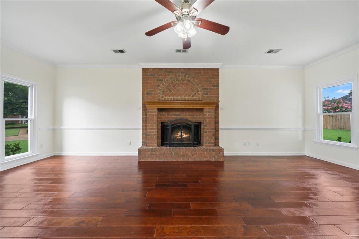 Collierville, Tennessee 38017, United States, 4 Bedrooms Bedrooms, ,3 BathroomsBathrooms,Residential,Active,176022